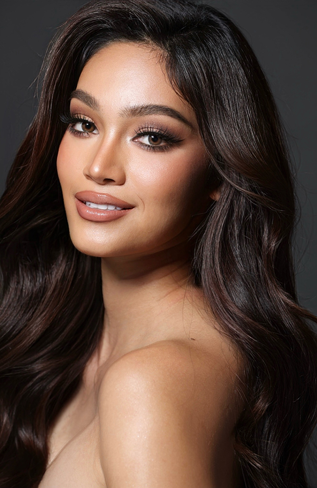 Vanessa-Nattacha-Wenk-Thailand (1)